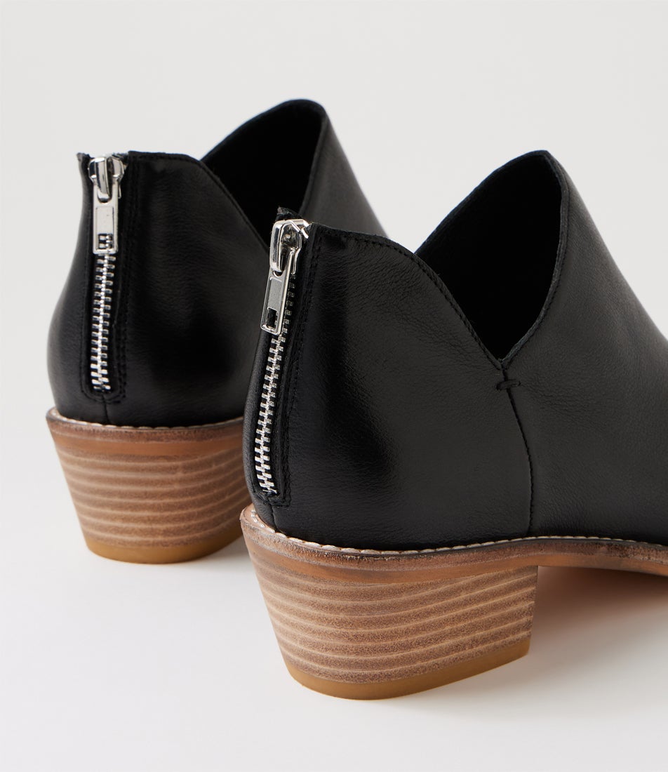 Dolfin Black Natural Heel Leather Ankle Boots