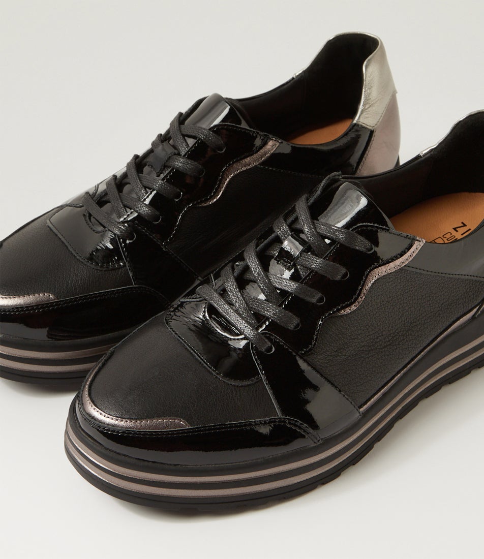 Vressa Xf Black Multi Sneakers