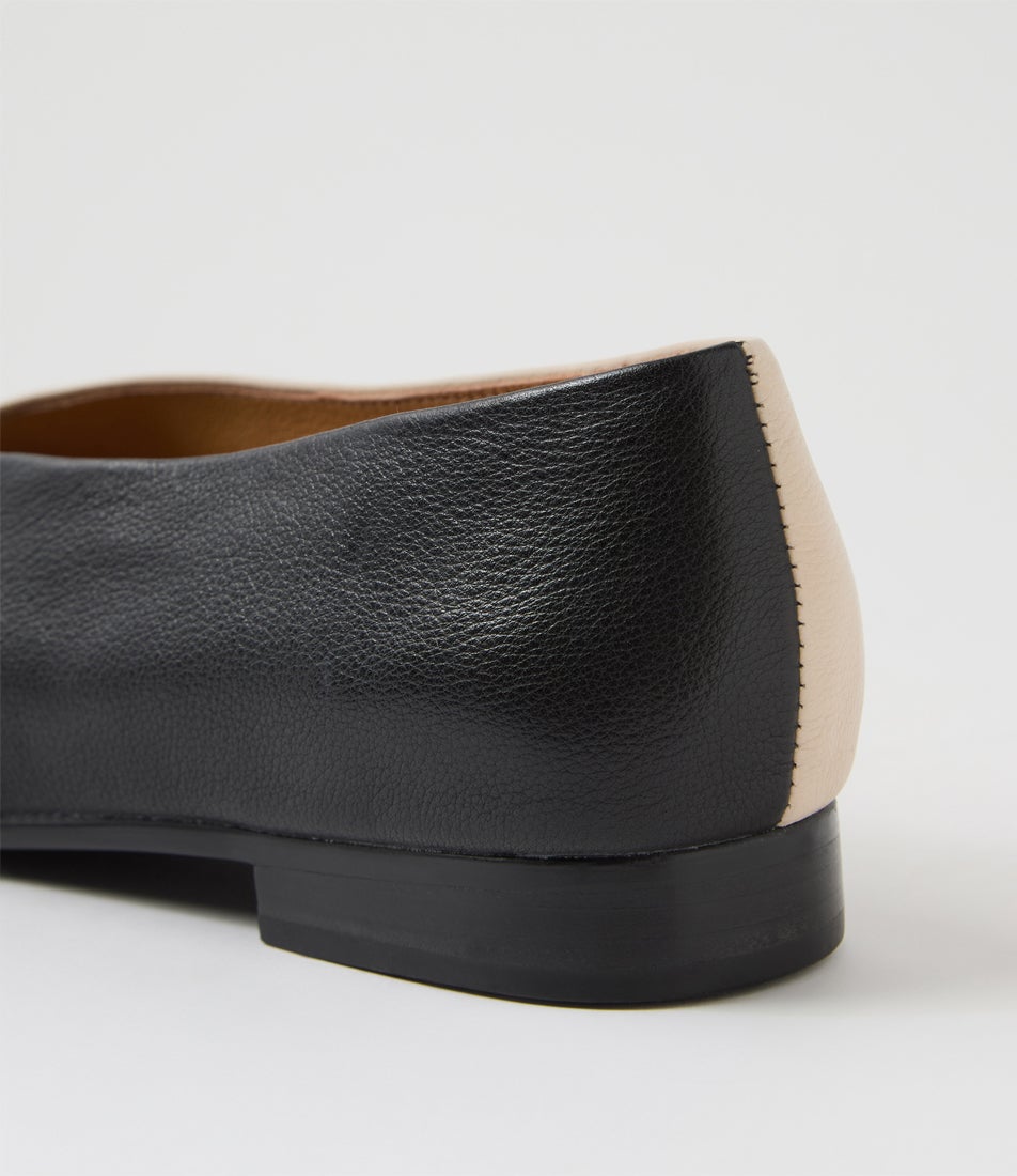 Paydes Black Vanilla Leather Ballet Flats