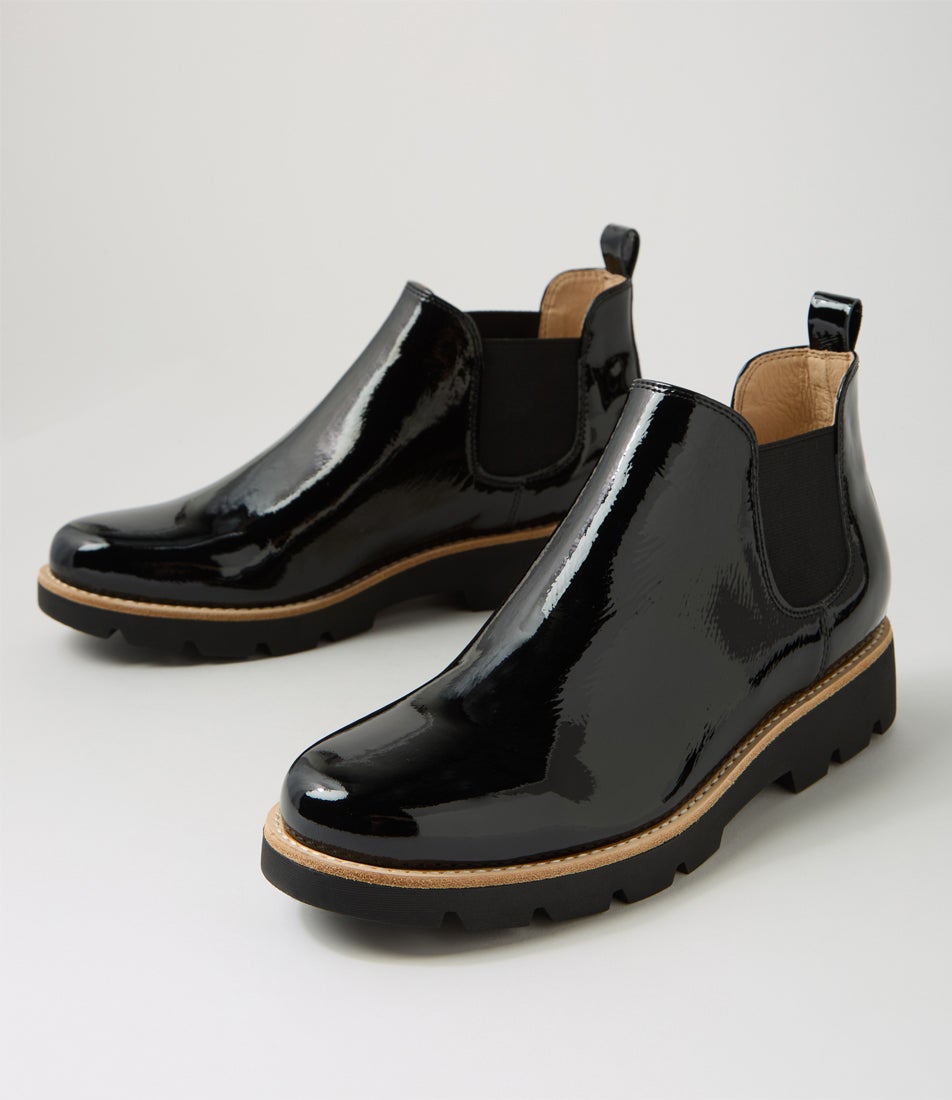 Draria Black Patent Leather Chelsea Boots