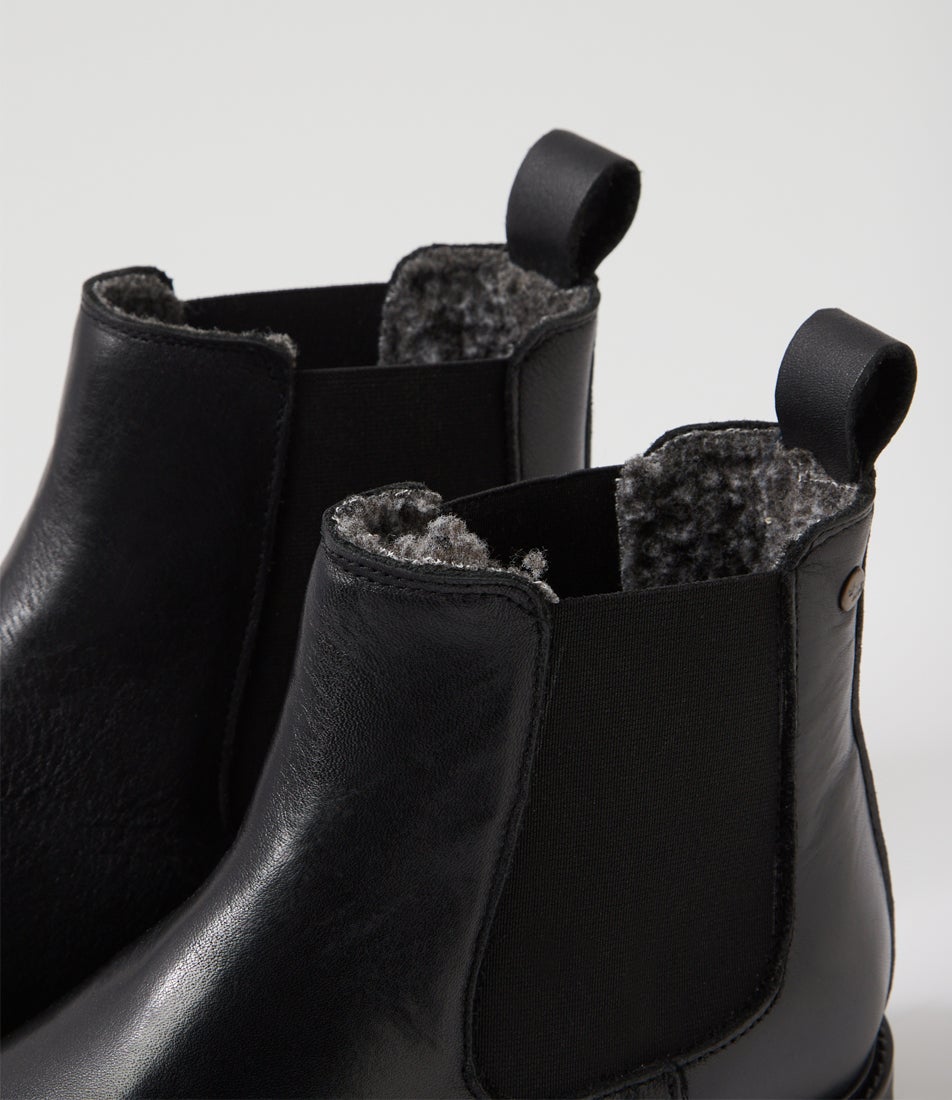 Rodeo Black Leather Chelsea Boots