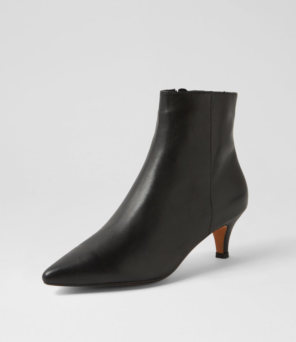 Conoir Black Leather Ankle Boots
