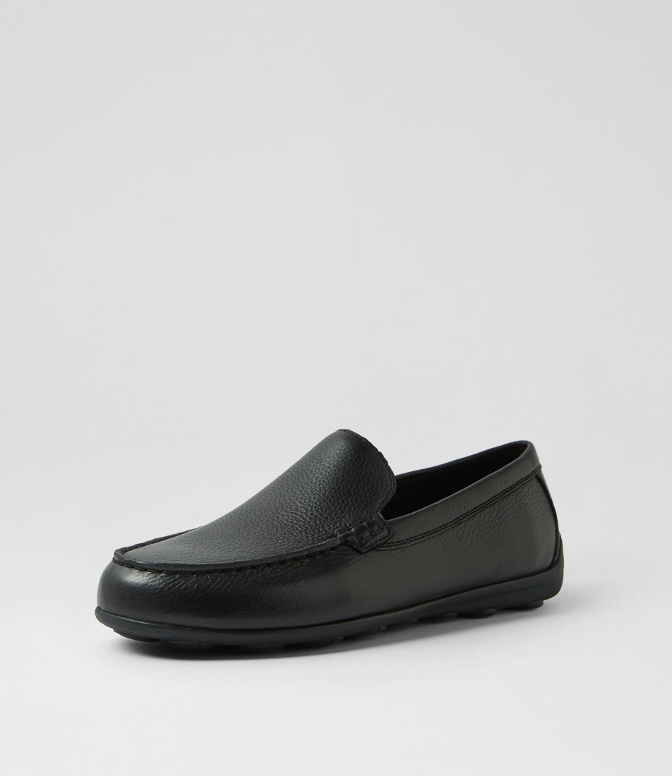 U Spherica Ec16 A Black Tumble Leather Flat Shoes