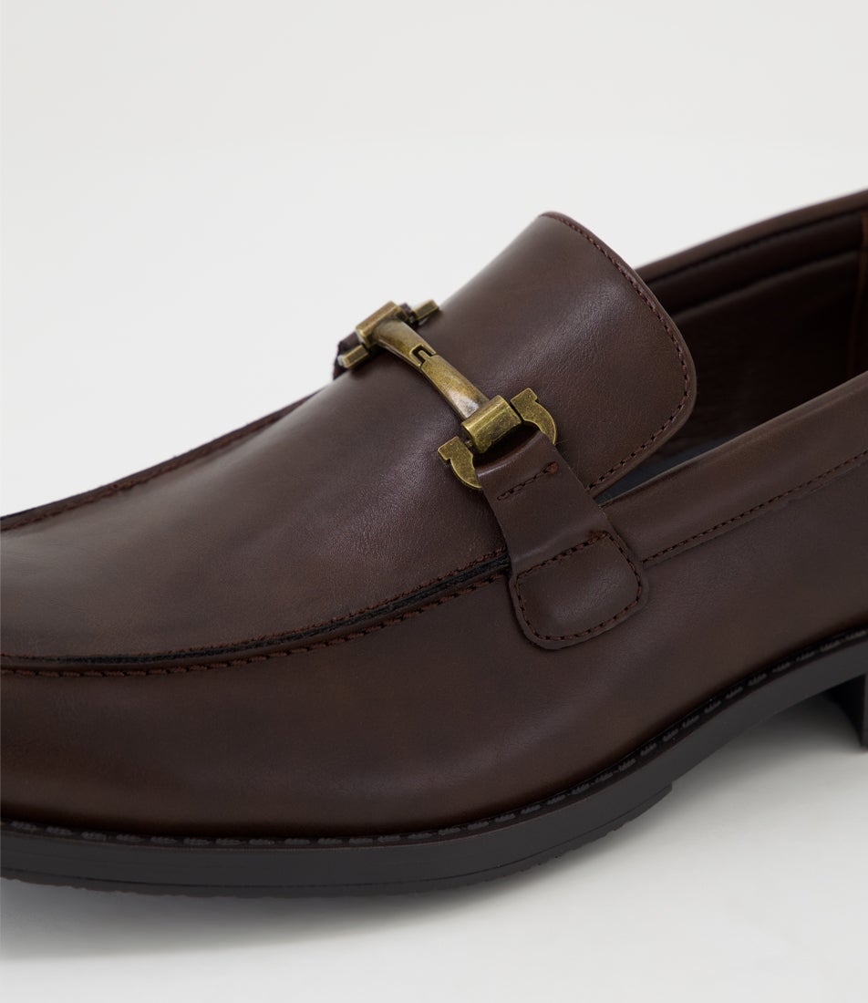 Foxtrot Brown Flat Shoes