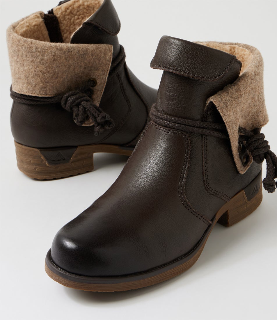 Inez Choc Leather Ankle Boots Inez Choc Leather Ankle Boots