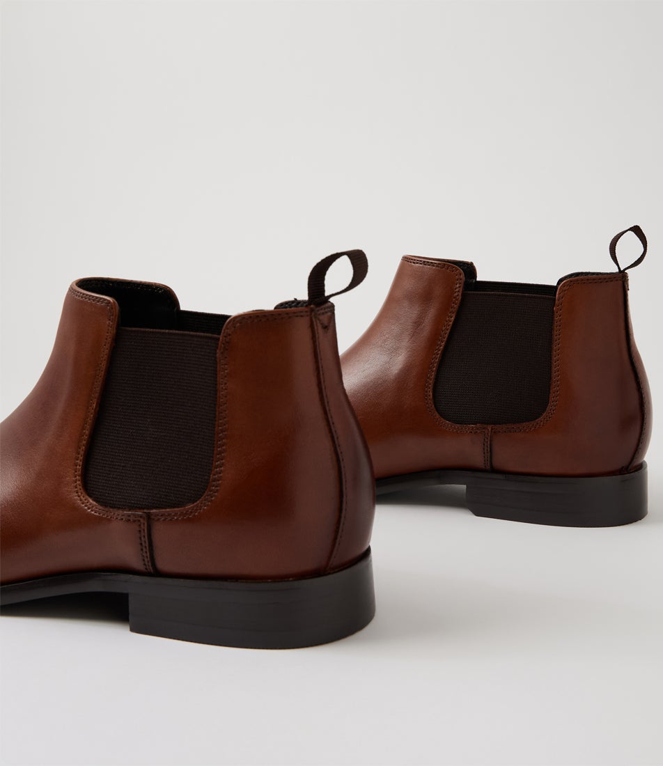 Alpha Brown Leather Chelsea Boots
