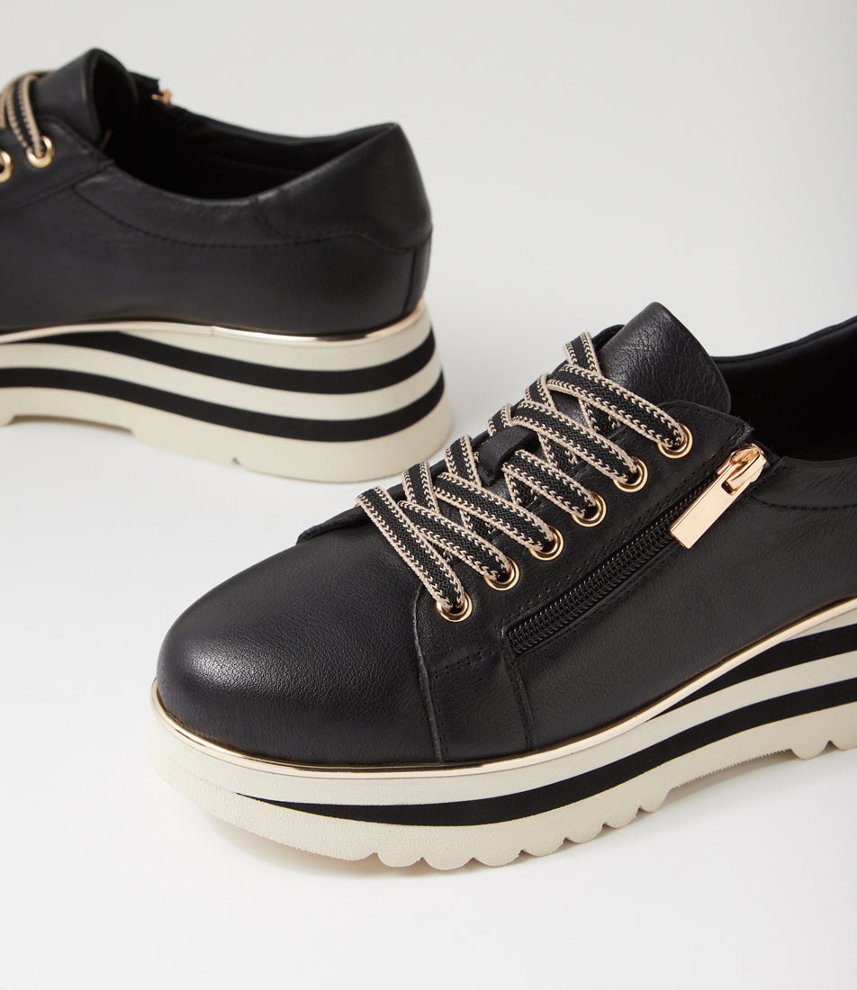 Eammes Black Milk Leather Lace Up Flats
