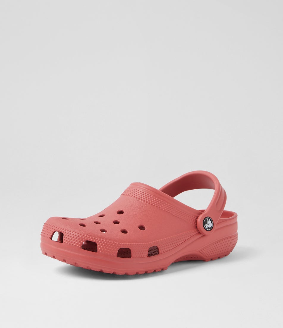 Classic W Strawberry Wine Croslite Sandals