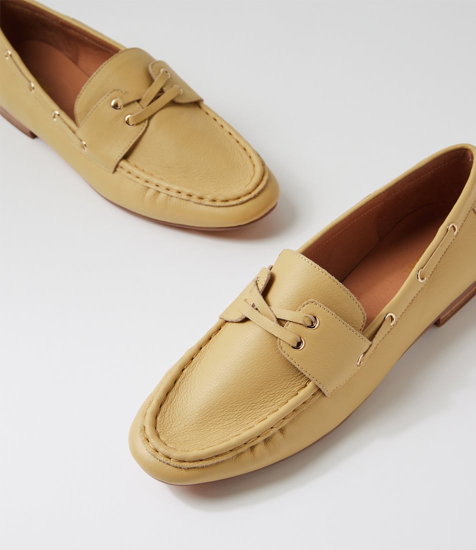 Ghesica Lemon Leather Loafers