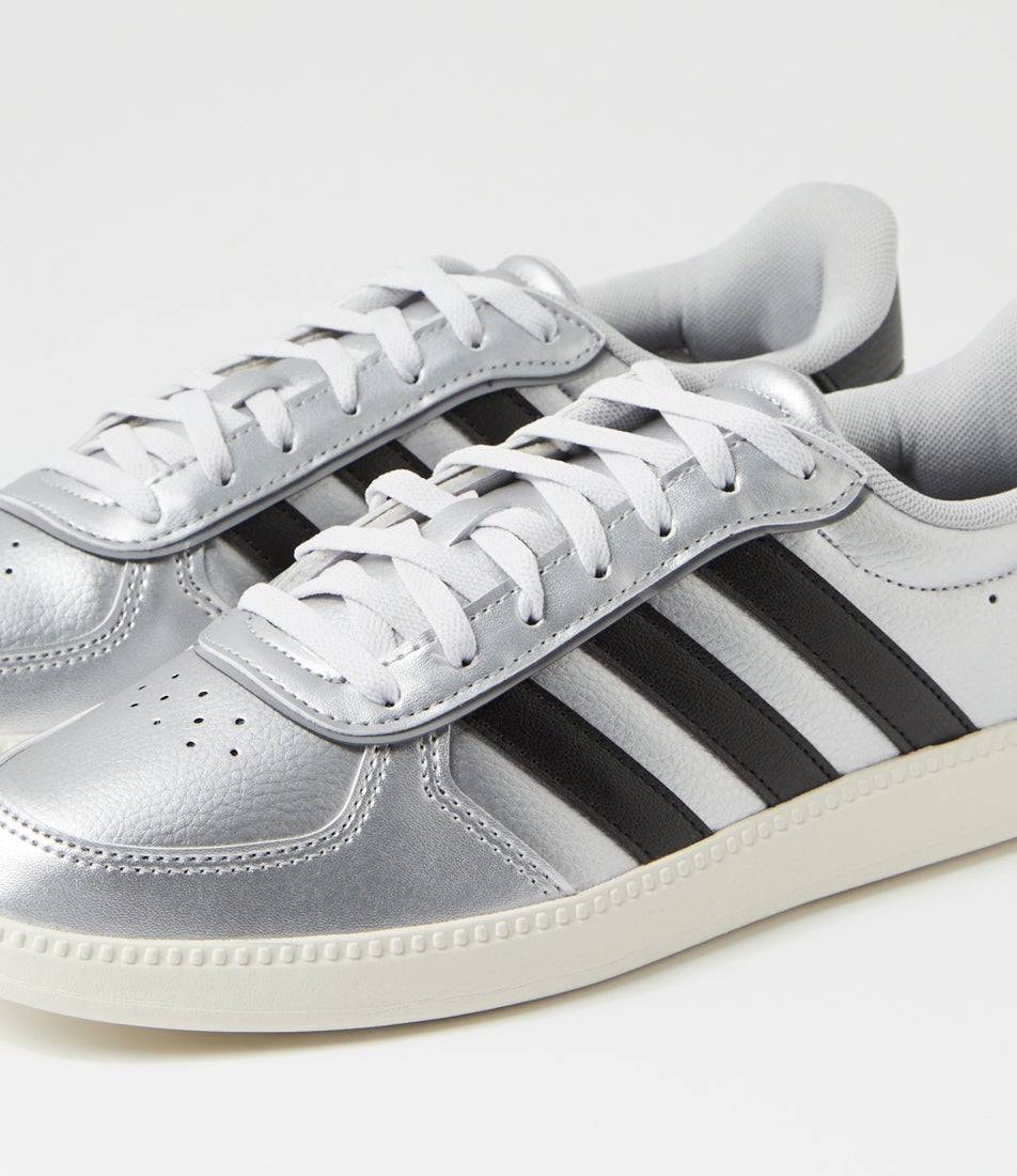 Breaknet Sleek W Matte Silver Black Off White Sneakers