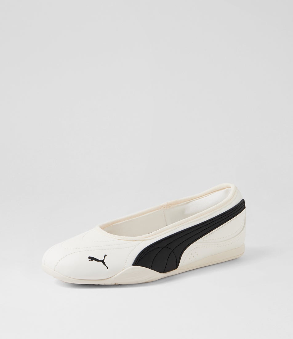 Soliel Ballerina Warm White Black Ballet Flats
