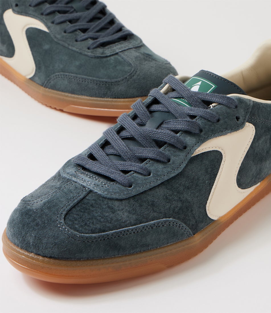 Hotshot Azir Charcoal Sneakers