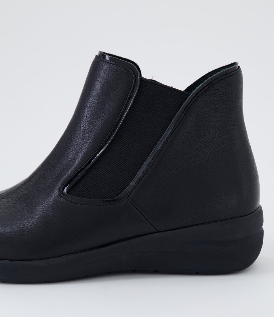 Nereus W Black Leather Patent Ankle Boots