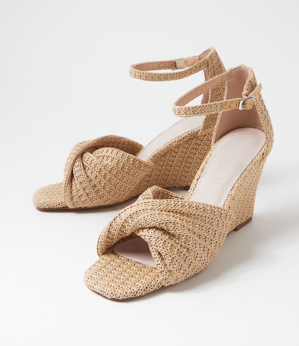 Kotio Camel Synthetic Raffia Sandals
