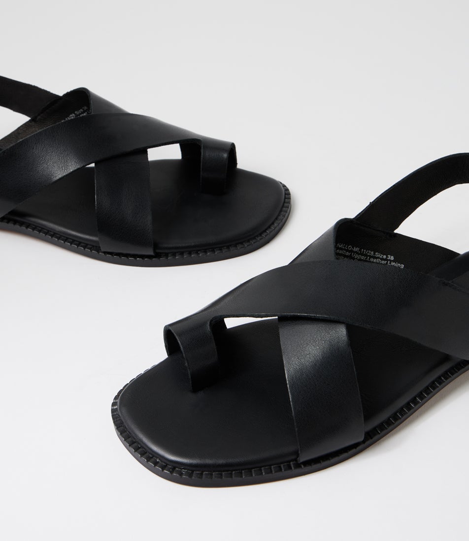 Hallo Black Leather Thongs