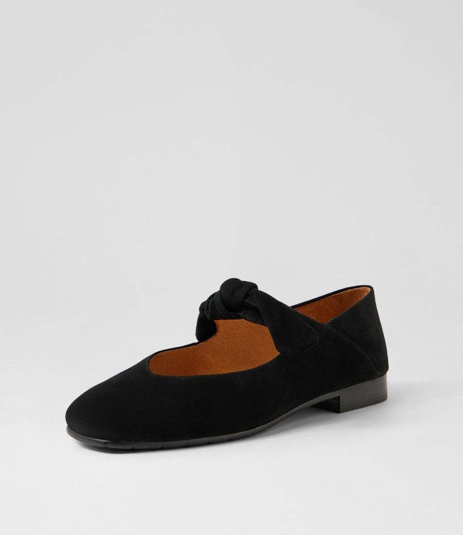 Piveyas Black Suede Flat Shoes