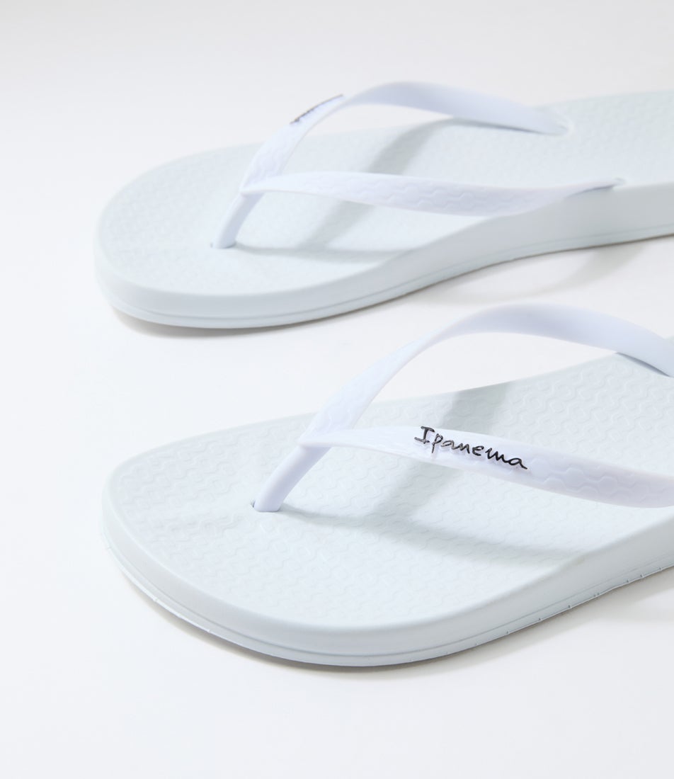 Anatomica Colours White Thongs