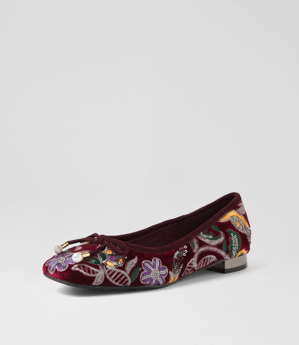 Foyar Burgundy Embroidery Velvet Ballet Flats