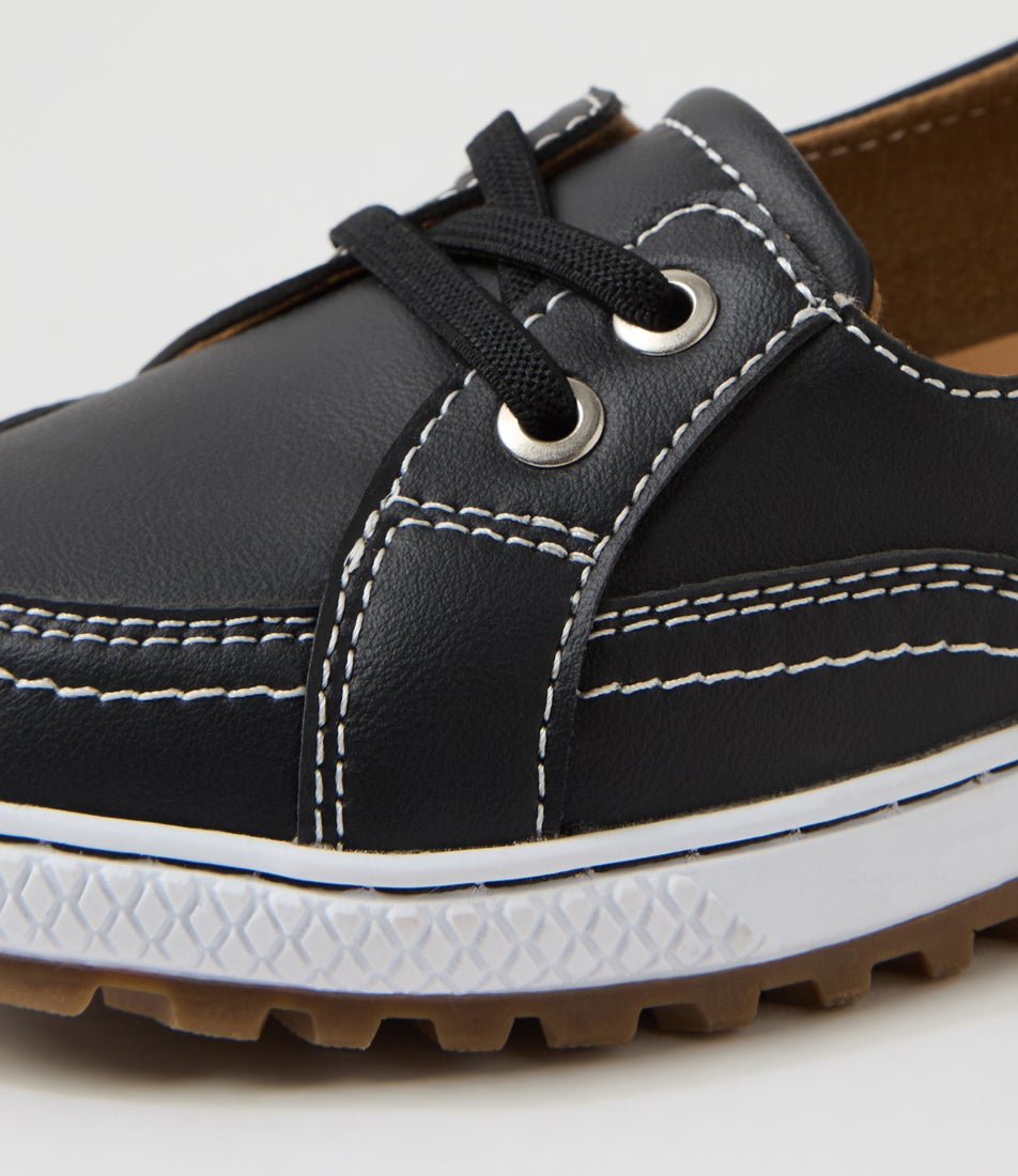 Glindah Black Sneakers