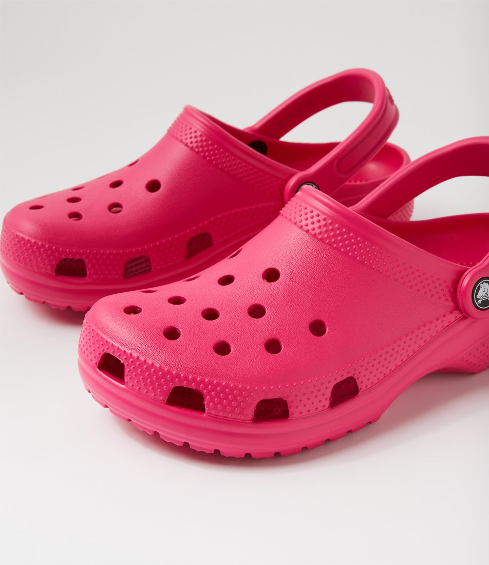 Classic Clog W Dragon Fruit Croslite Sandals