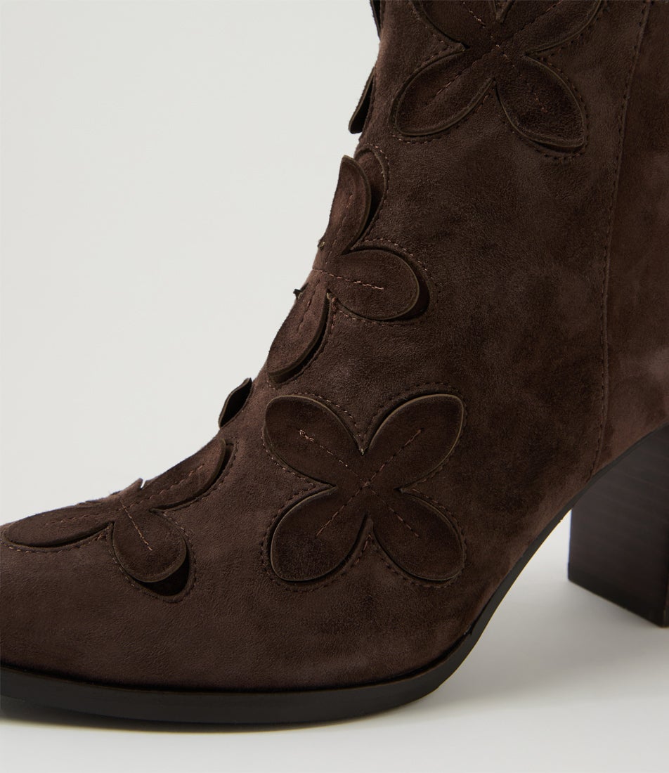 Alderte Choc Suede Ankle Boots Alderte Choc Suede Ankle Boots