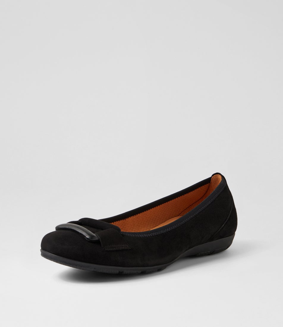 Sandya Schwarz Suede Flat Shoes