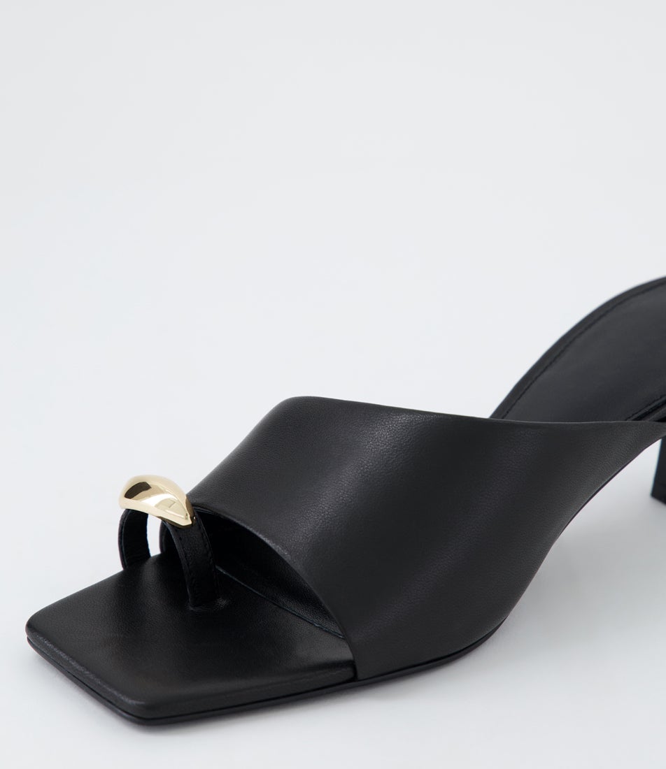 Tionee Black Leather Sandals
