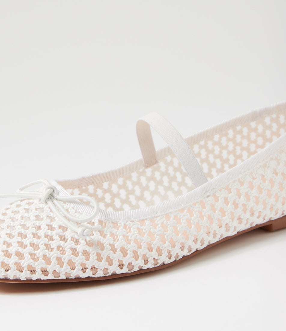 Nidree White Woven Flat Shoes