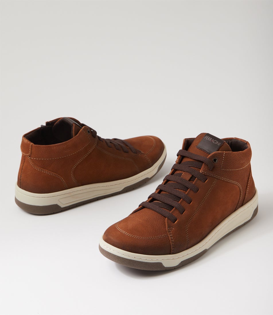 Woodrow Caramelo Leather Lace Up Boots