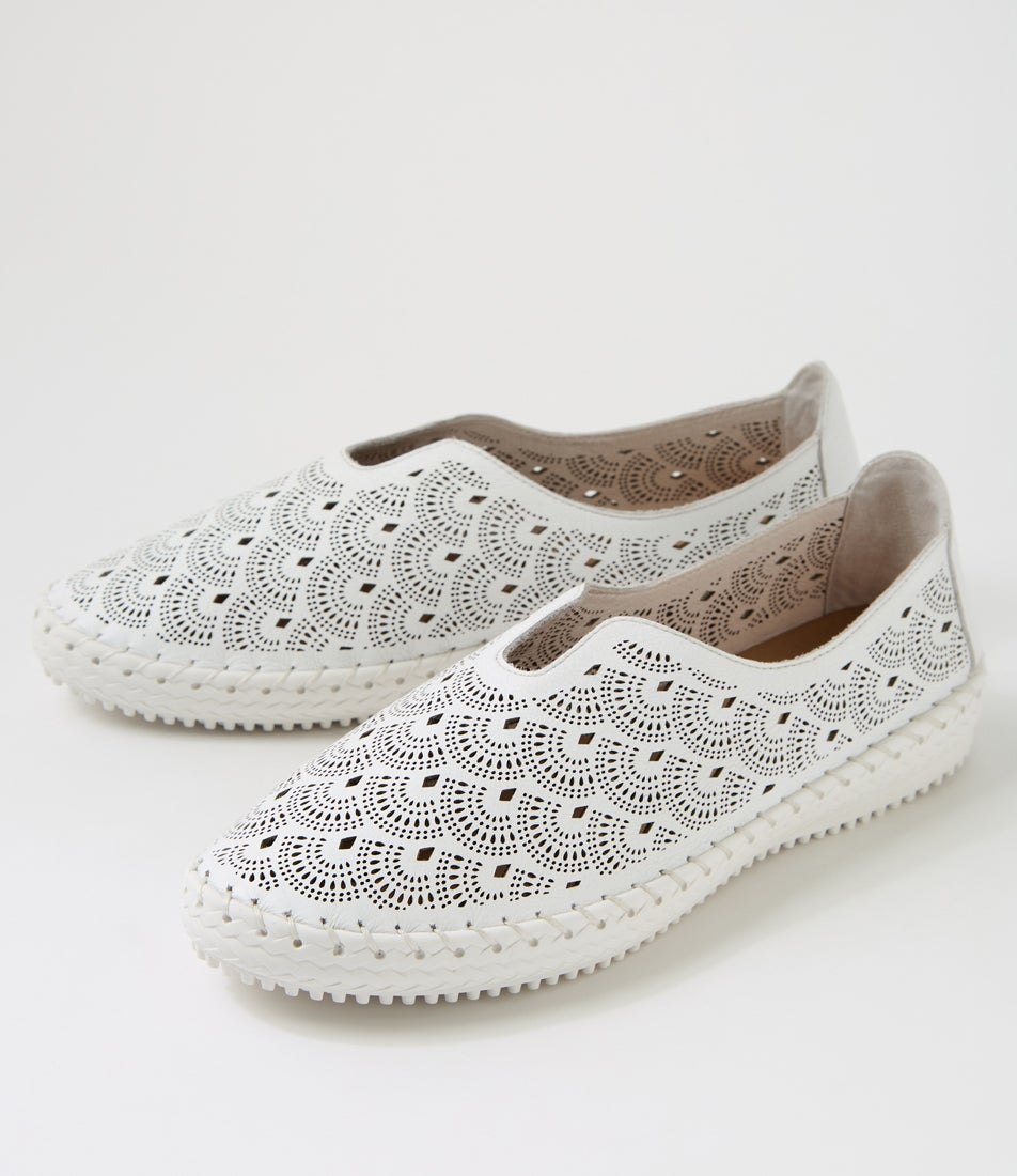 Willow White Leather Flat Shoes