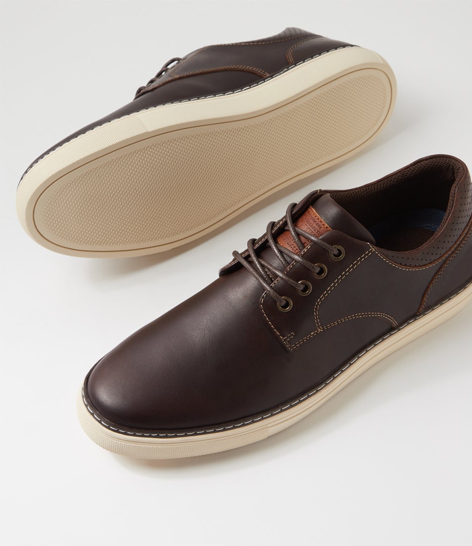 Border Dark Brown Leather Sneakers