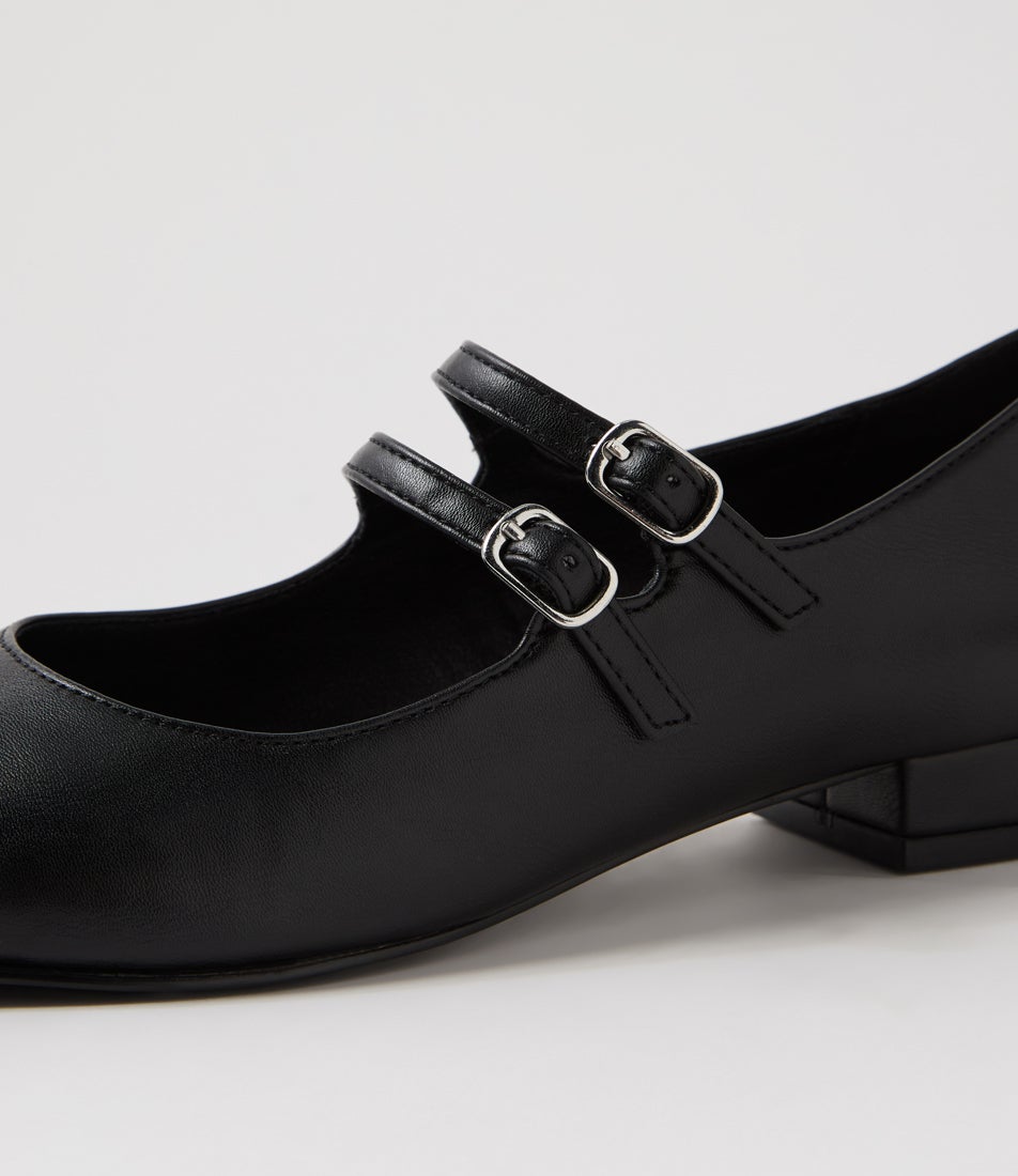 Tombalo Black Flat Shoes