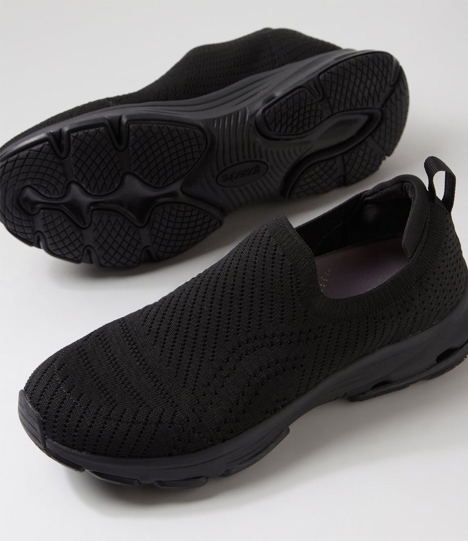 Walking Black Knit Sneakers