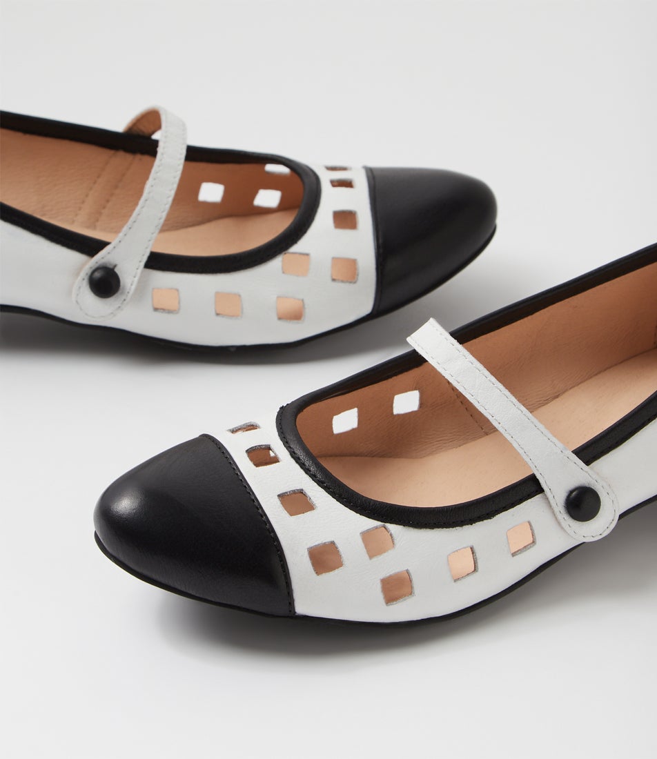 Exxot Black White Leather Ballet Flats