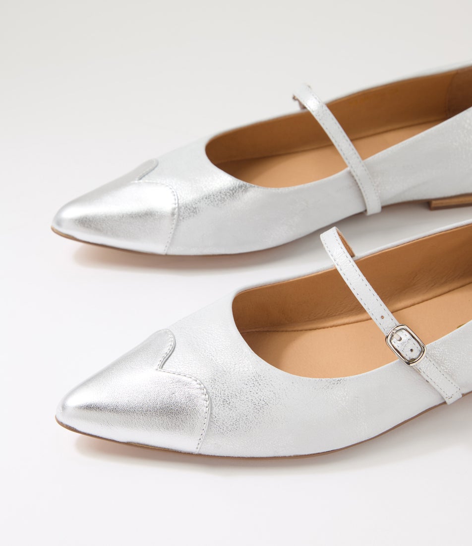 Yian Silver White Leather Flat Shoes