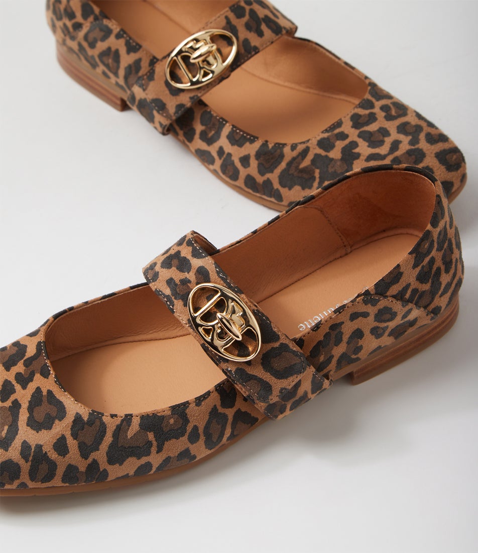 Pelisk Camel Leopard Suede Flat Shoes