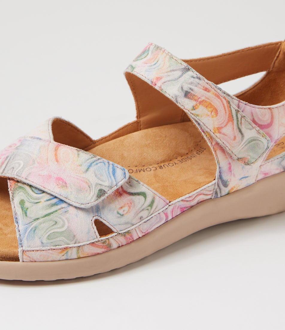 Bronn Xw Nude Floral Almond Leather Sandals