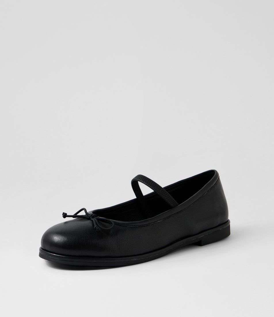 Relize Black Leather Ballet Flats