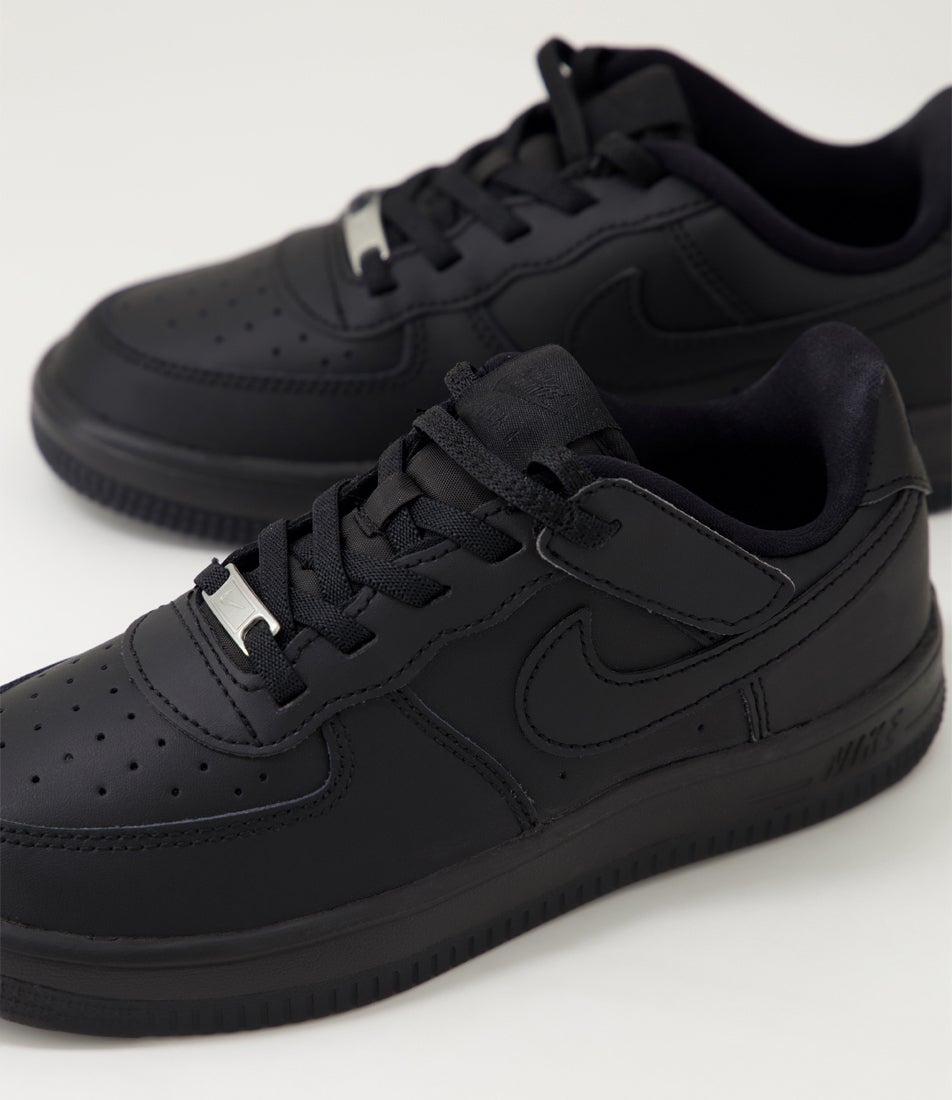 Air Force 1 Easy On Junior Black Leather Sneakers