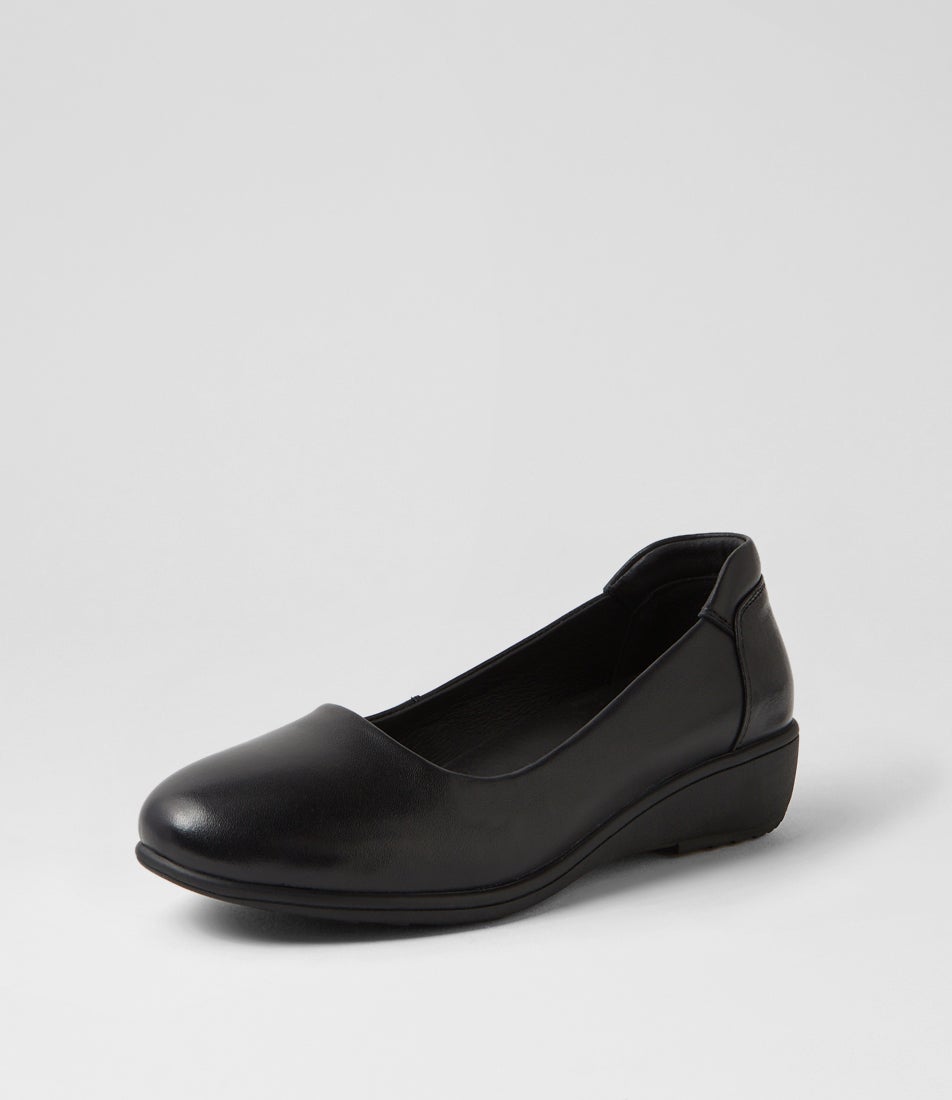Heidei Black Leather Heels