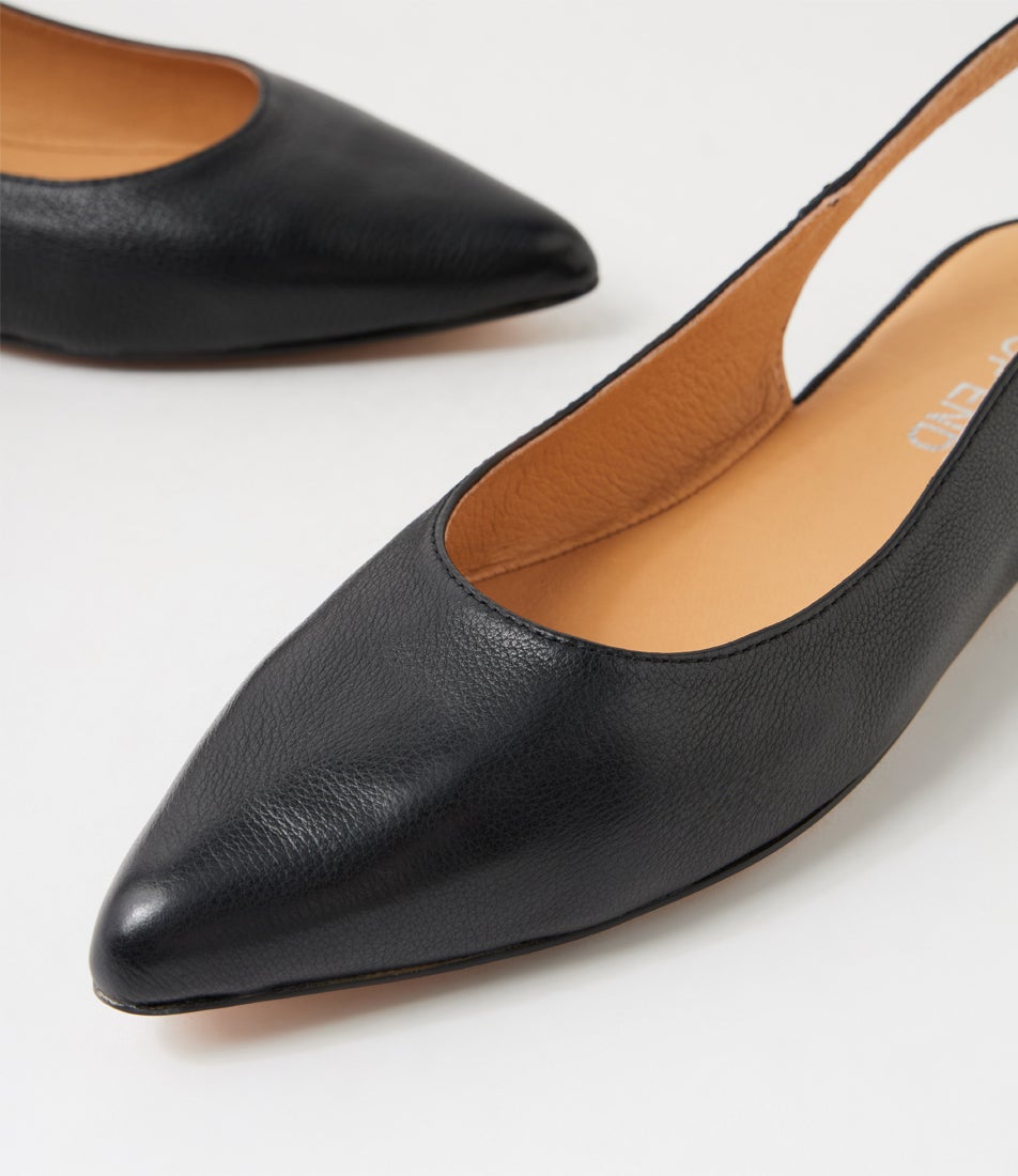 Yillie Black Leather Flat Shoes