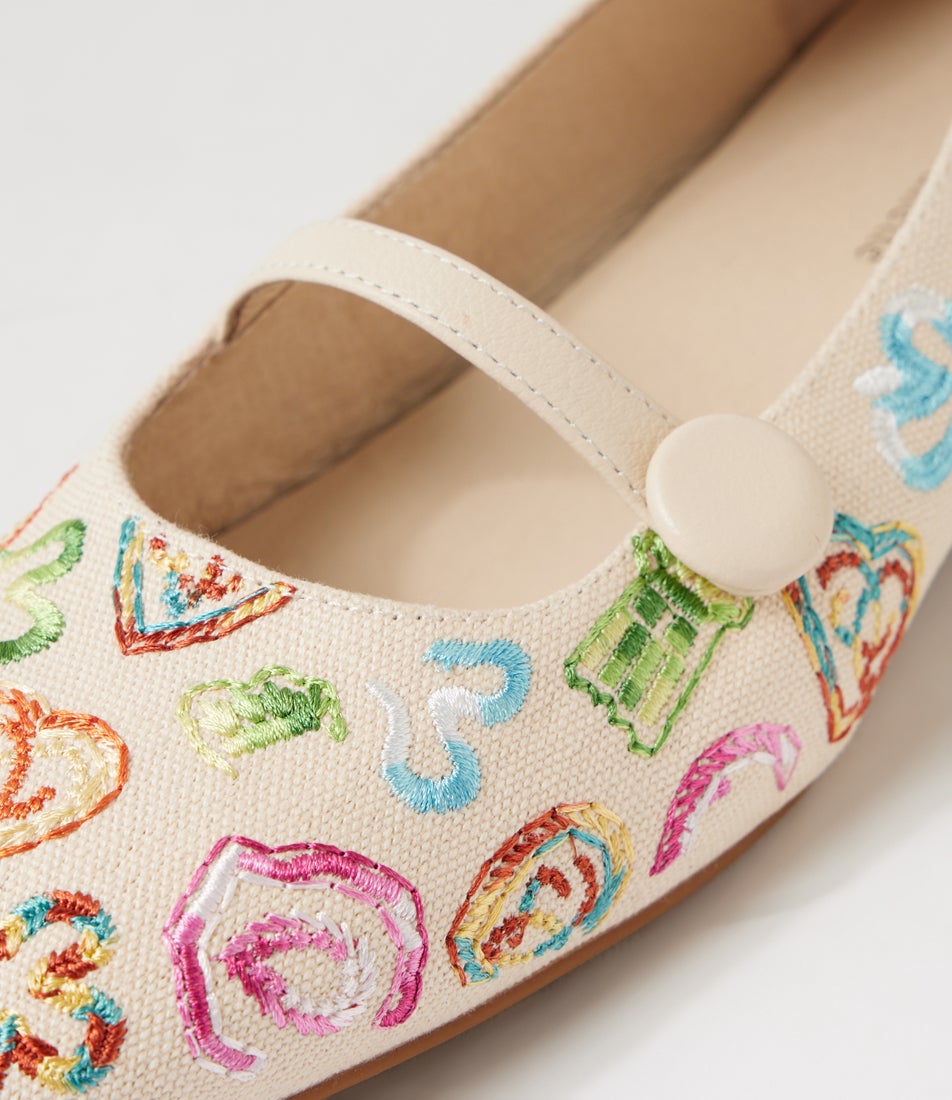 Flemming Cream Embroidery Fabric Flat Shoes