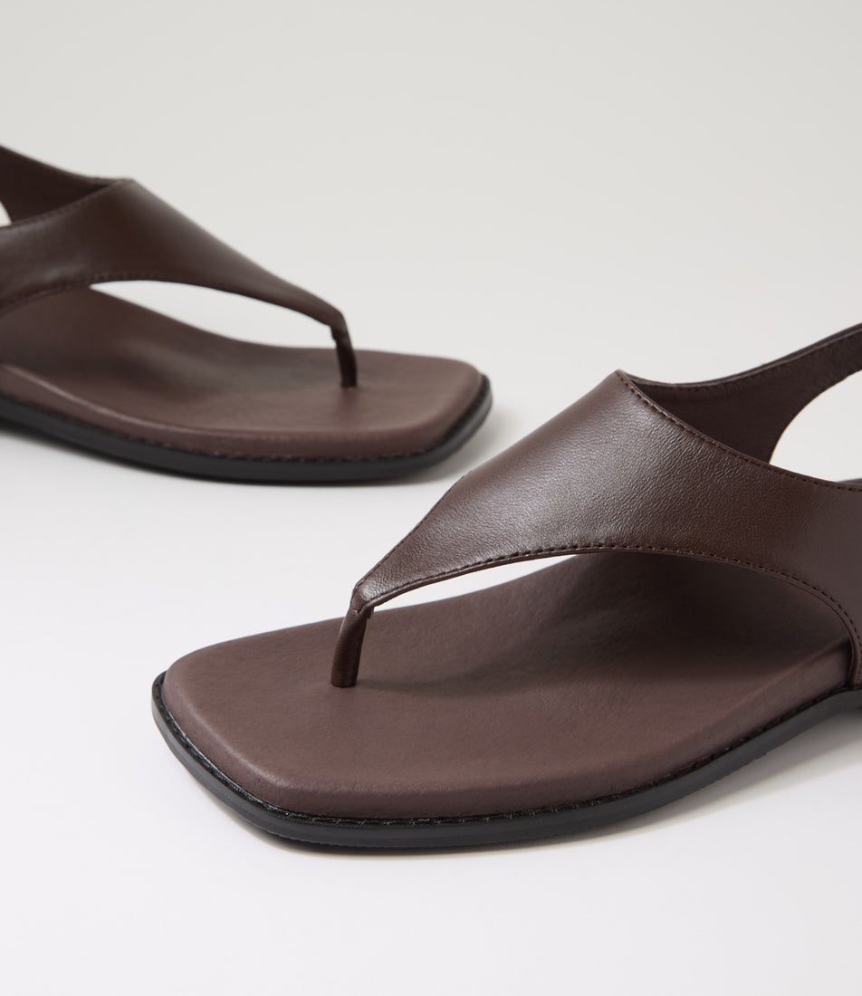 Enzo Choc Leather Thongs