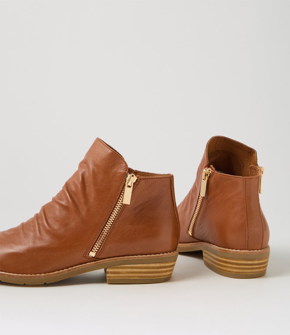 Lankin Dark Rum Leather Ankle Boots
