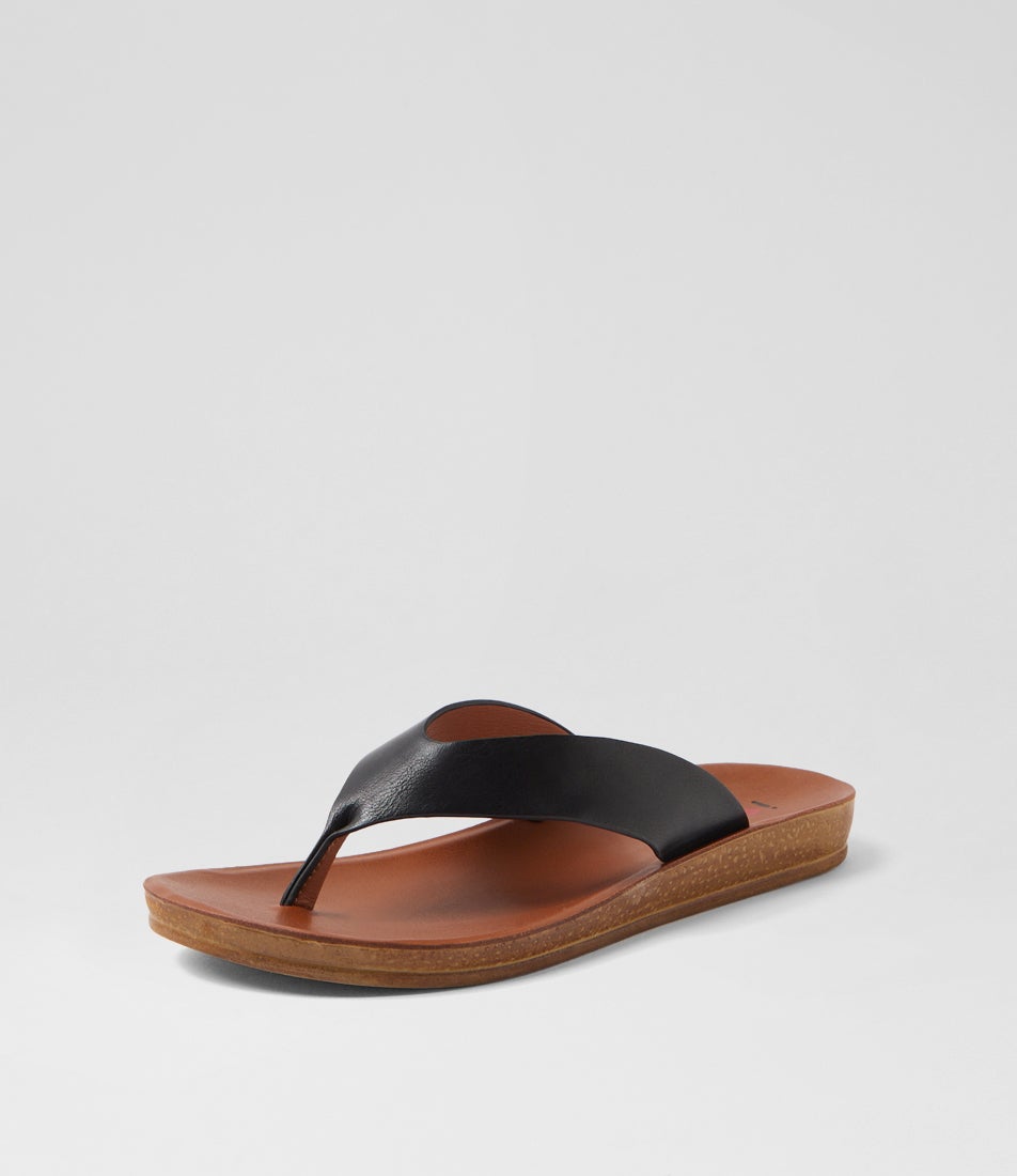Kistine Black Sandals