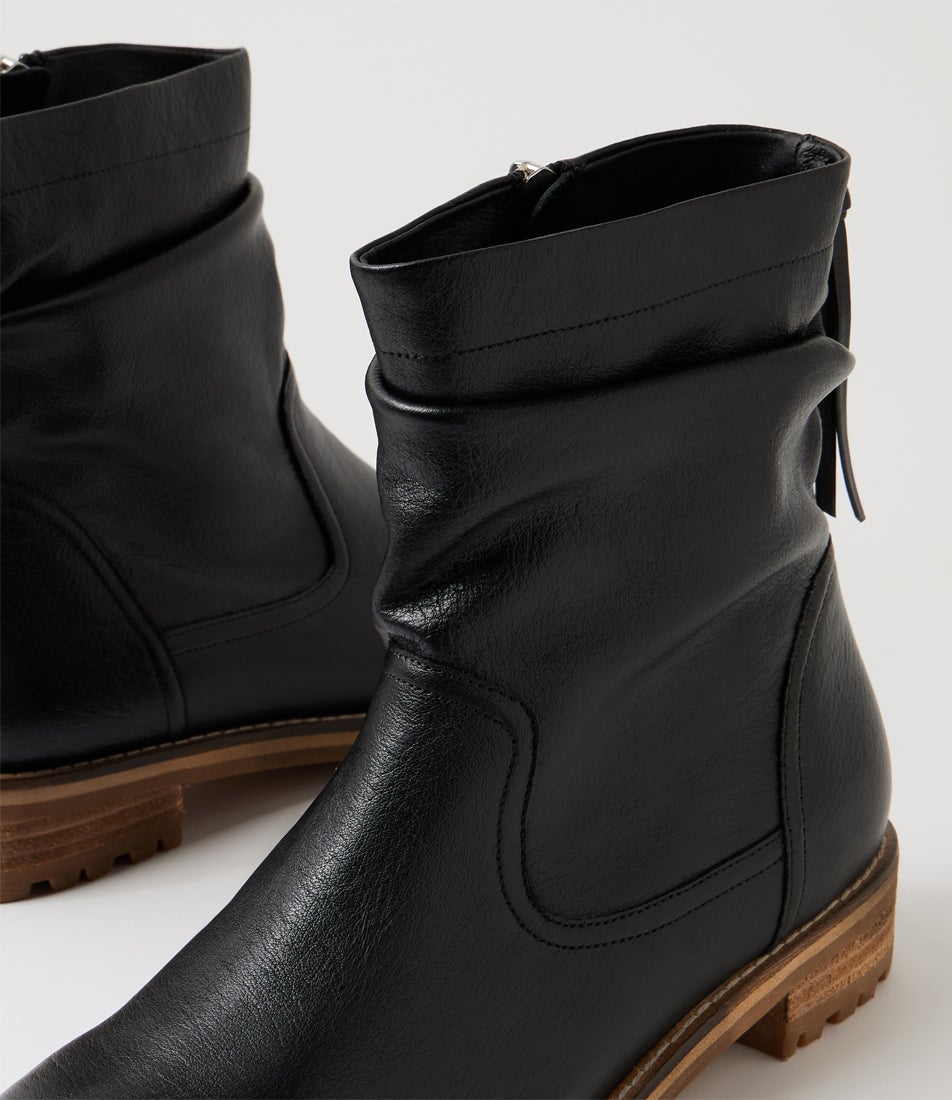 Myco W Black Natural Leather Ankle Boots