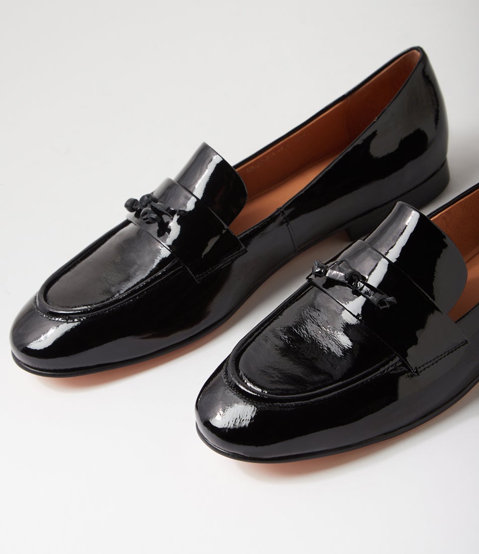Ulacka Black Patent Leather Loafers