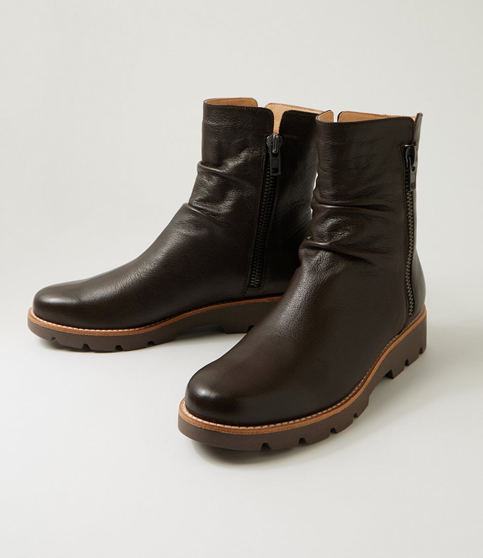Dixeya Choc Leather Ankle Boots Dixeya Choc Leather Ankle Boots