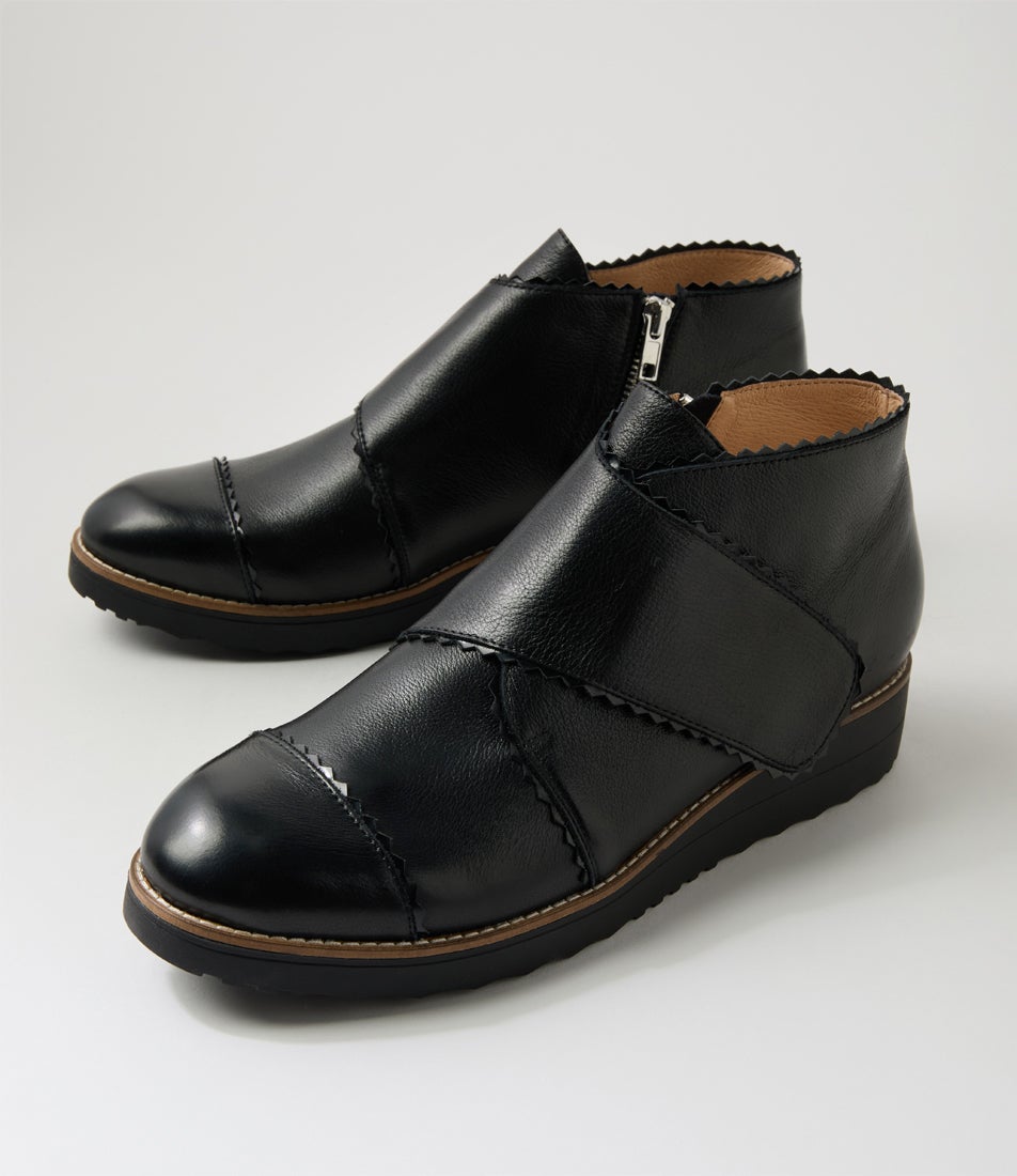 Otting Black Patent Trim Leather Ankle Boots