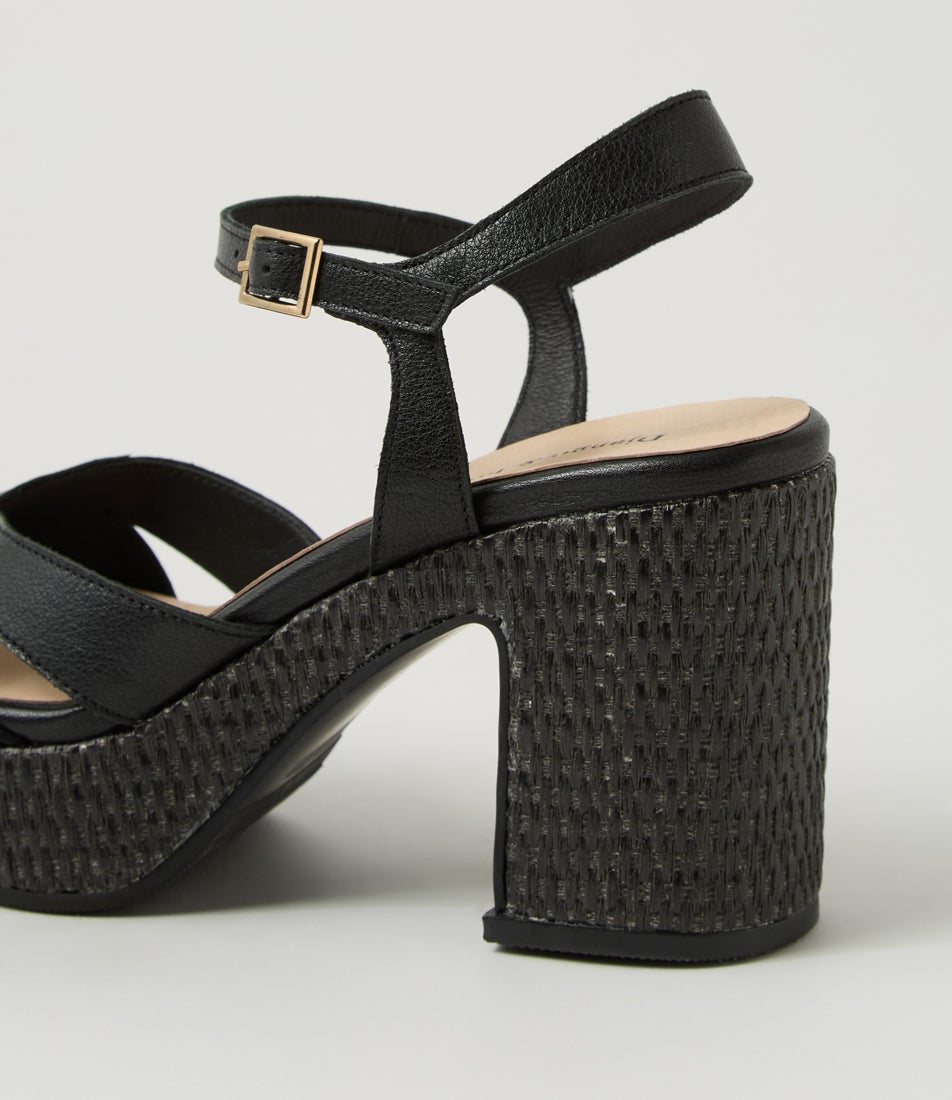 Kuper Black Leather Sandals